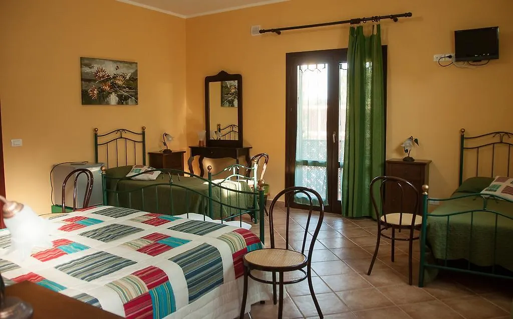 *** Bed & Breakfast B&B La Gioconda Villaggio Mose  Italy